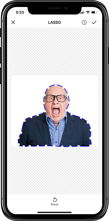 Cropping a men's face with lasso tool